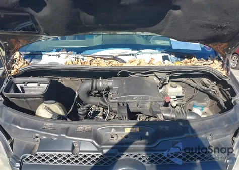 2013 Mercedes-Benz Sprinter 2500 Normal Roof из США, поврежденный, VIN WDZPE7CCXD5788809